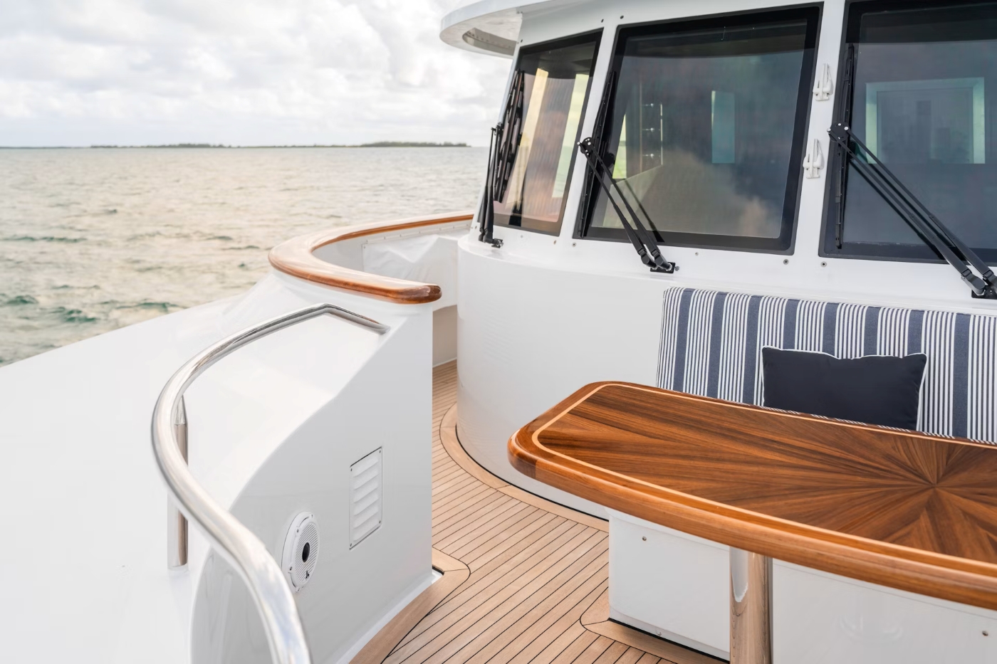 [MOTOR-YACHT-ESPRESSO-III-EX-BURNA-EX-POSITIVE-CARRY]-9063-49.jpg
