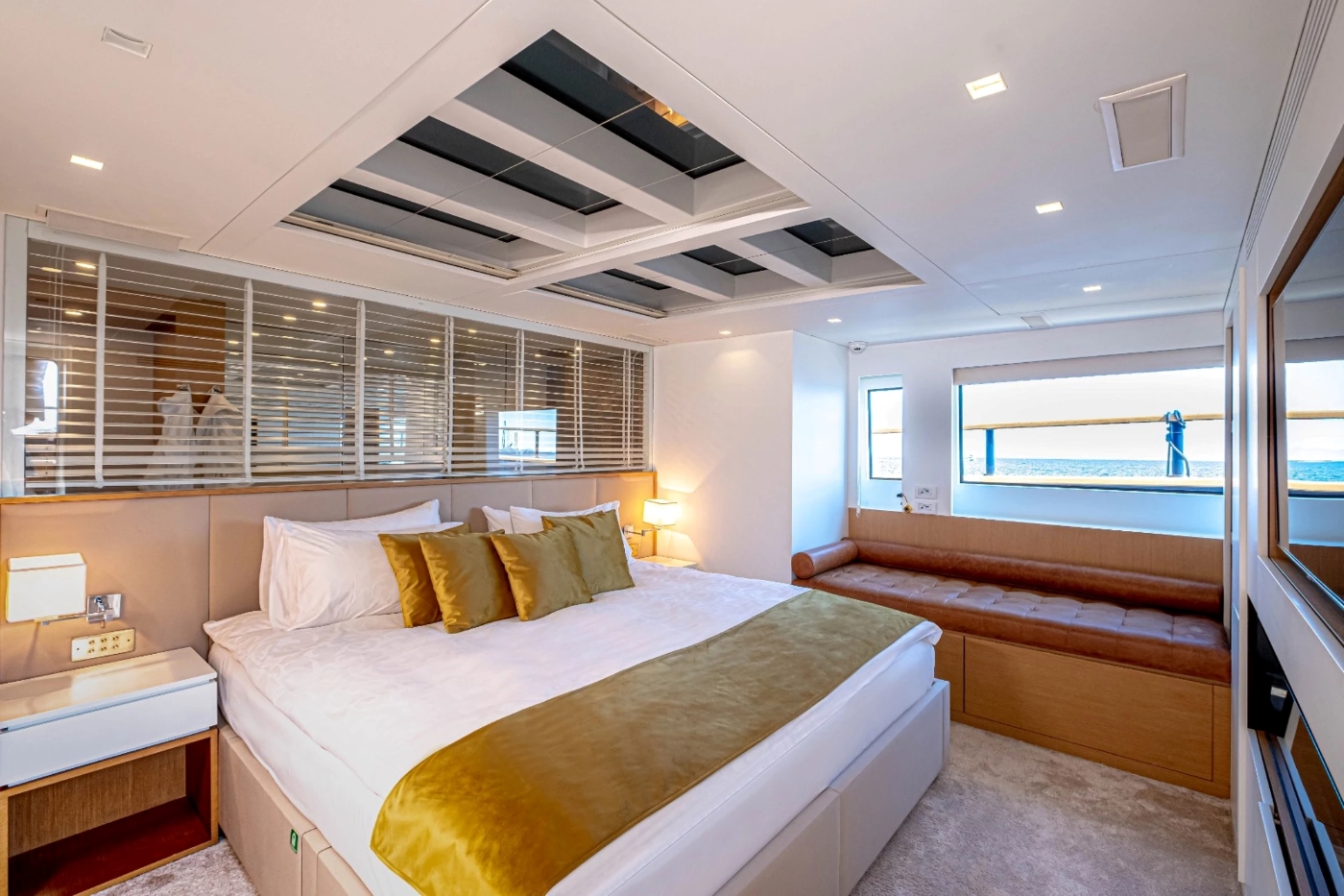 [MOTOR-YACHT-HARUN]-9894-35.jpg