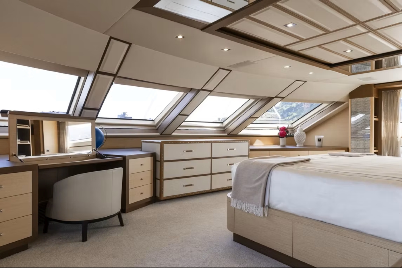 [MOTOR-YACHT-SOY-AMOR-BY]-9039-107.jpg