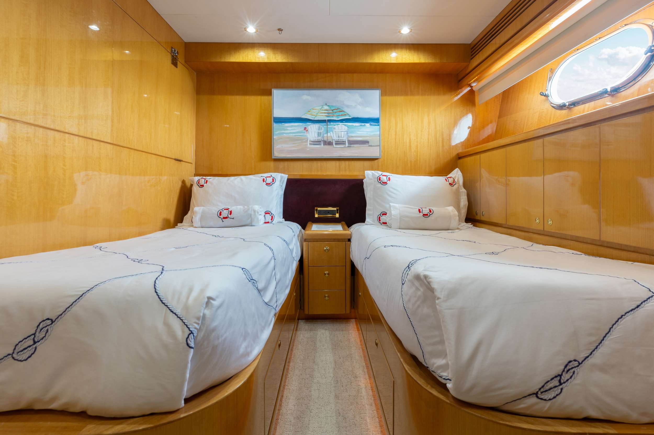 [MOTOR-YACHT-VITESSE]-9941-15.jpg
