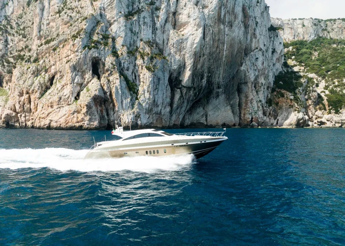 [MY-YACHTMIND]-9730-7.jpg