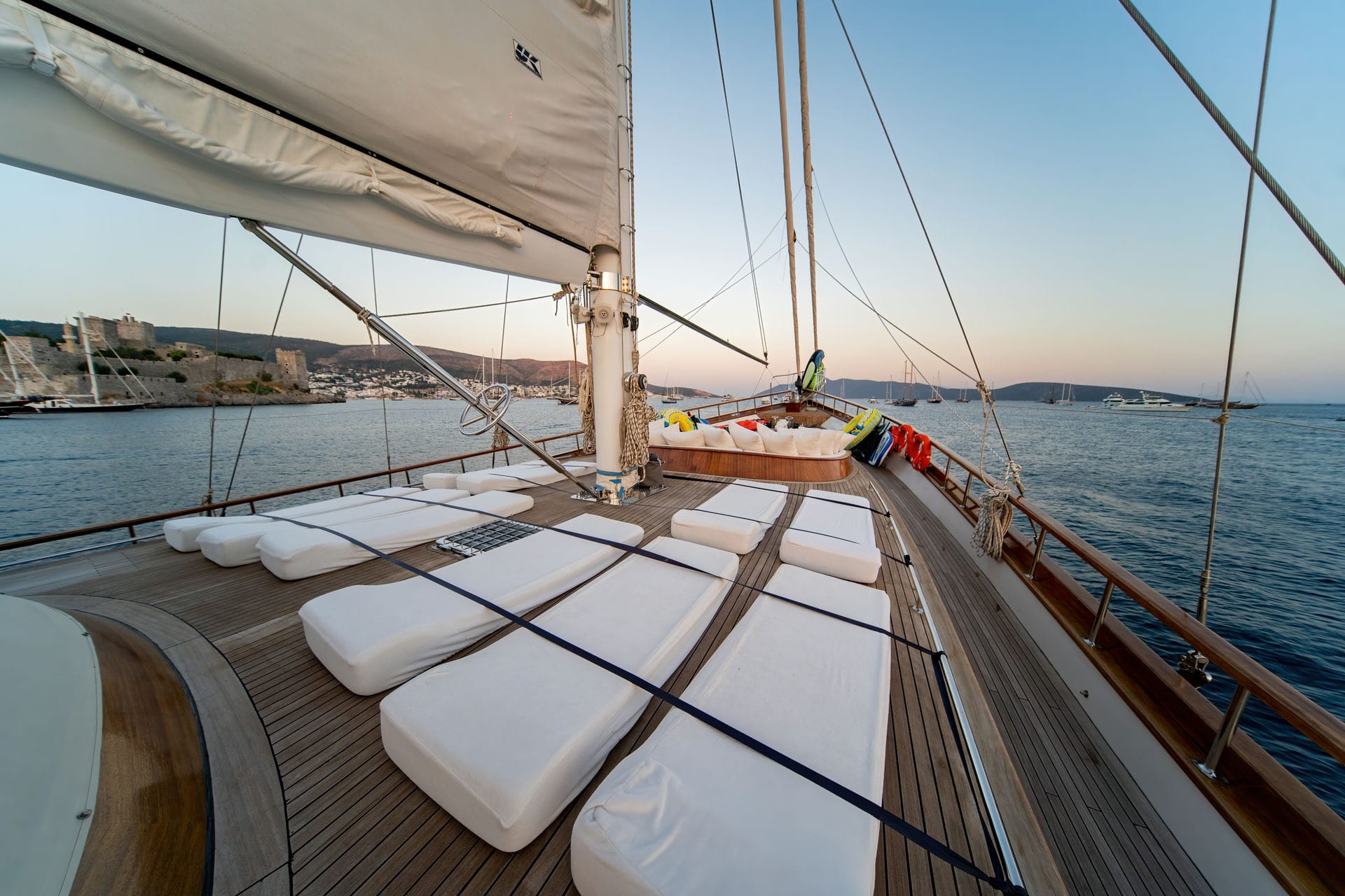 [SAILING-YACHT-BABYLON]-9105-19.jpg