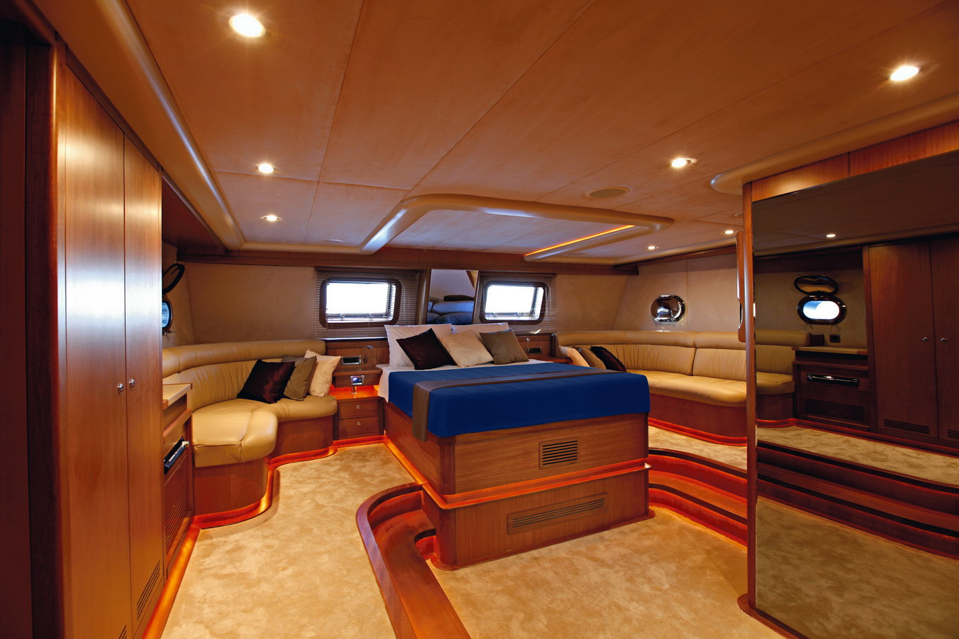 [SAILING-YACHT-MISS-B]-9310-16.jpg