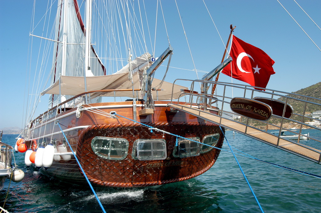 [SAILING-YACHT-QUEEN-OF-KARIA]-9103-8.jpg