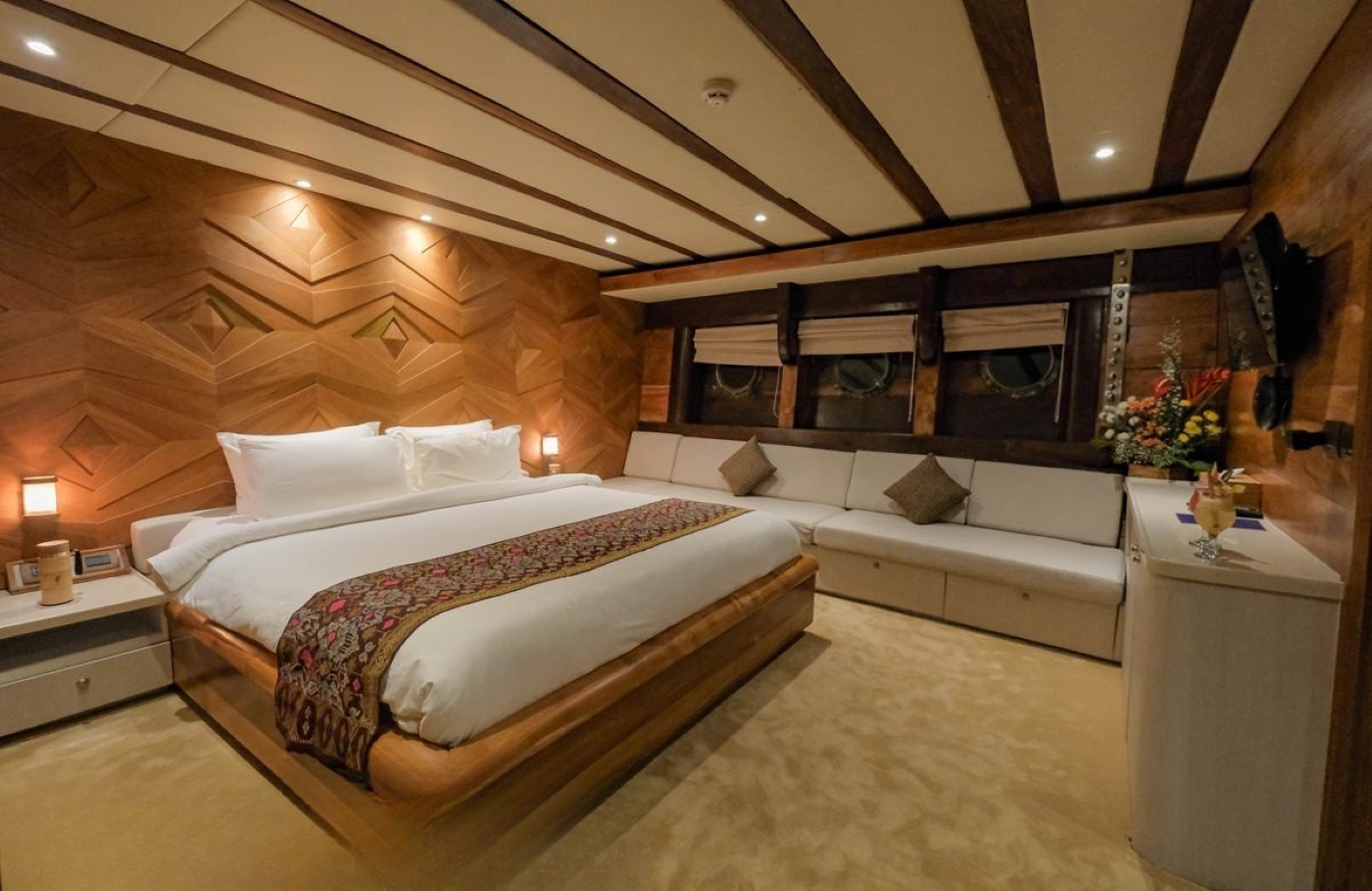 [TRADITIONAL-PHINISI-YACHT-LAMINA]-9545-74.jpg