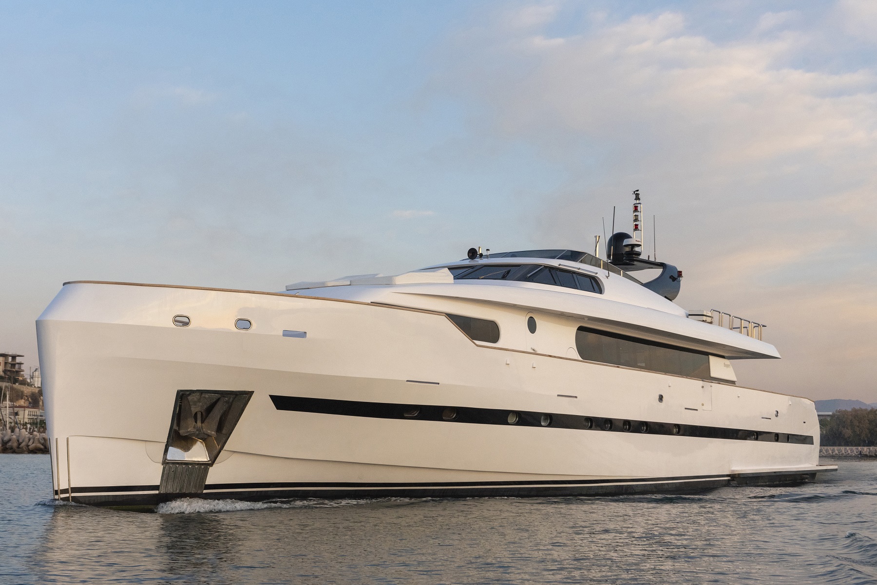 103 Motor yacht PROJECT STEEL.jpg