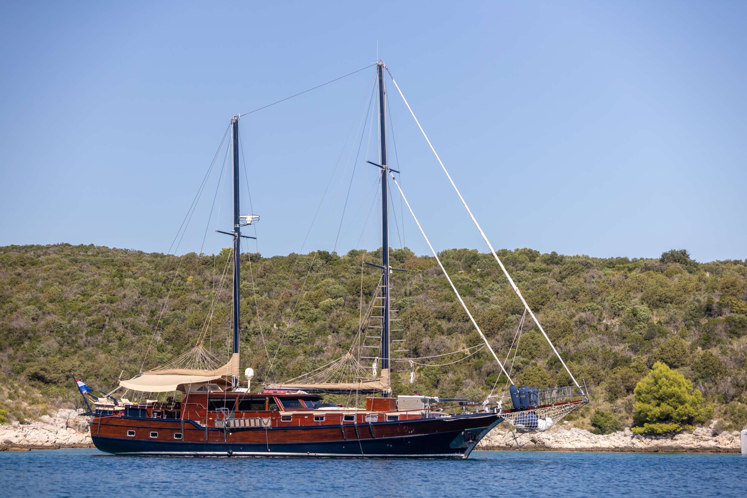 103 Superyacht PACHA.jpg