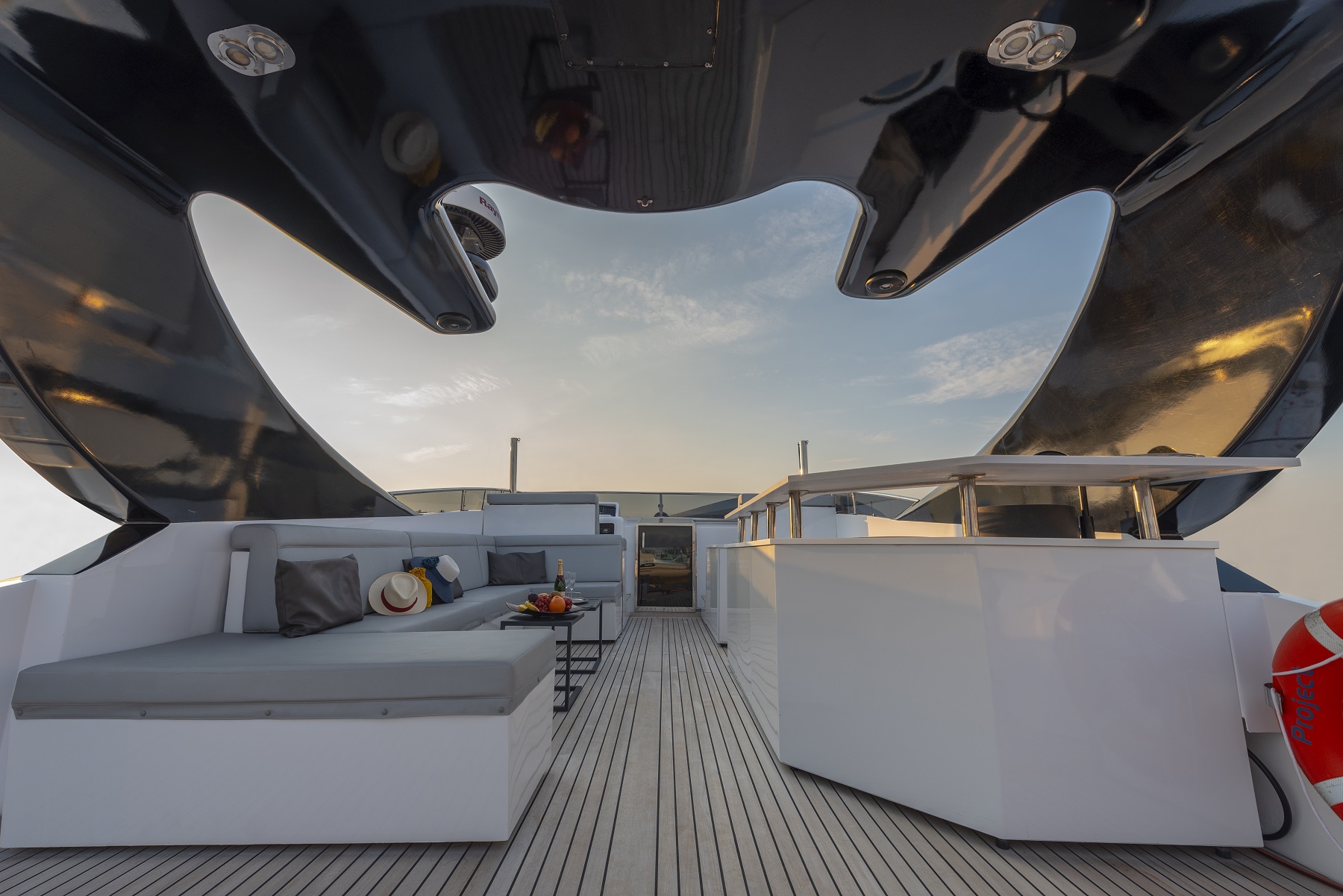 203 Sun deck.jpg