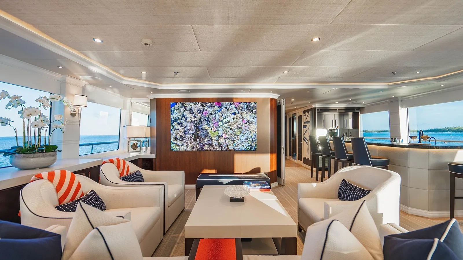 303 Upper deck salon.jpg