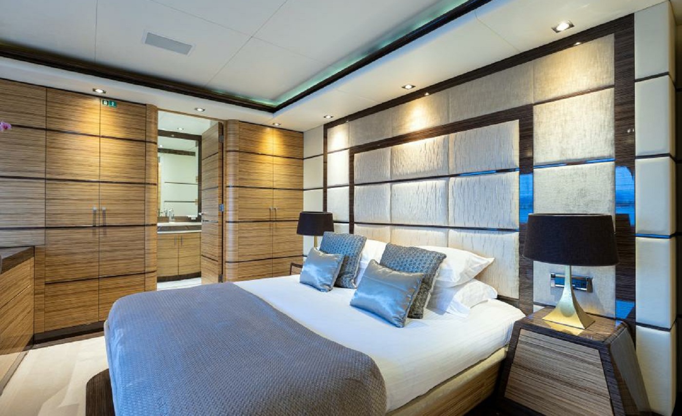 4.6 VIP suite 1.jpg