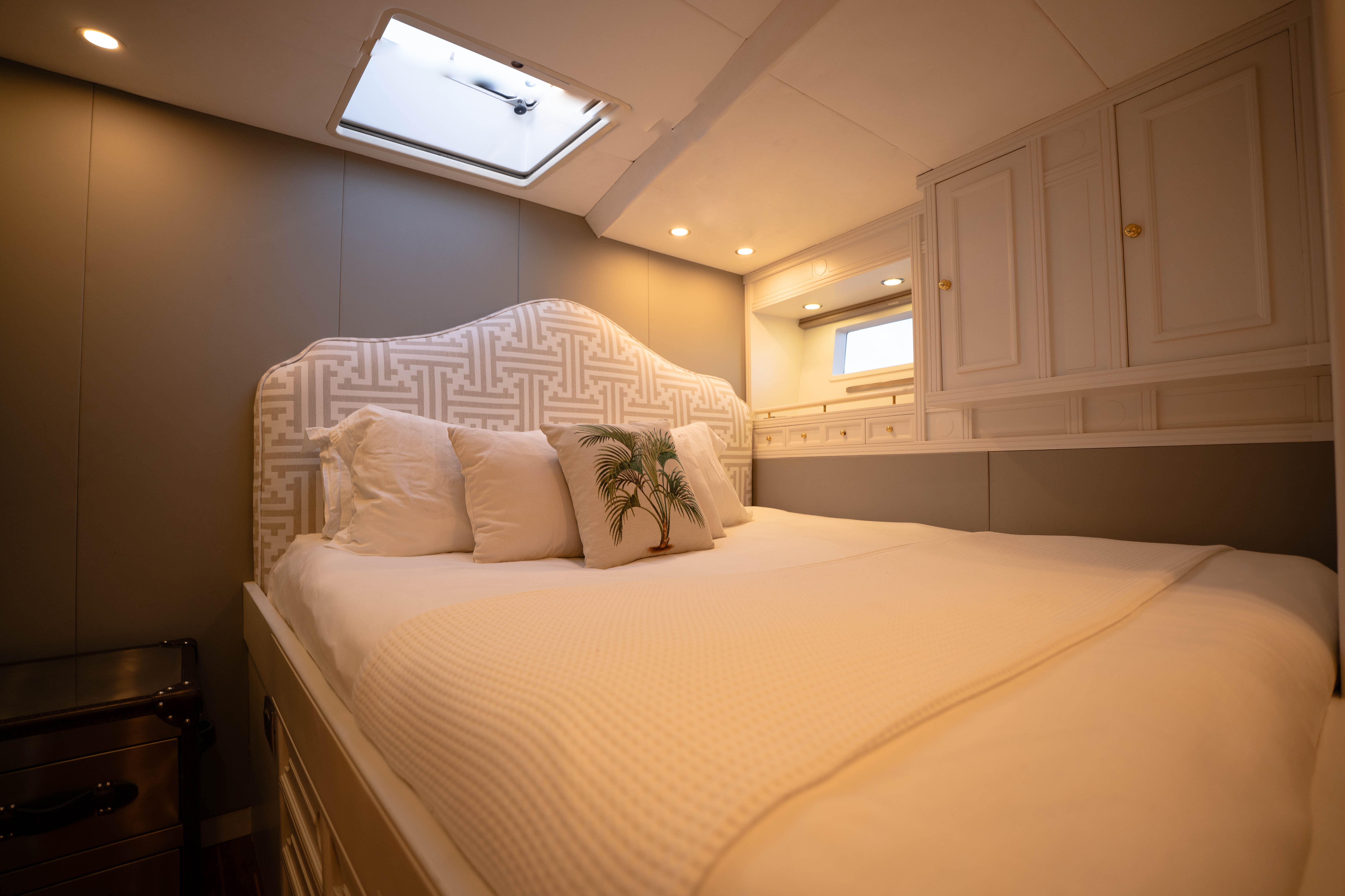 401 Guest suite.jpg