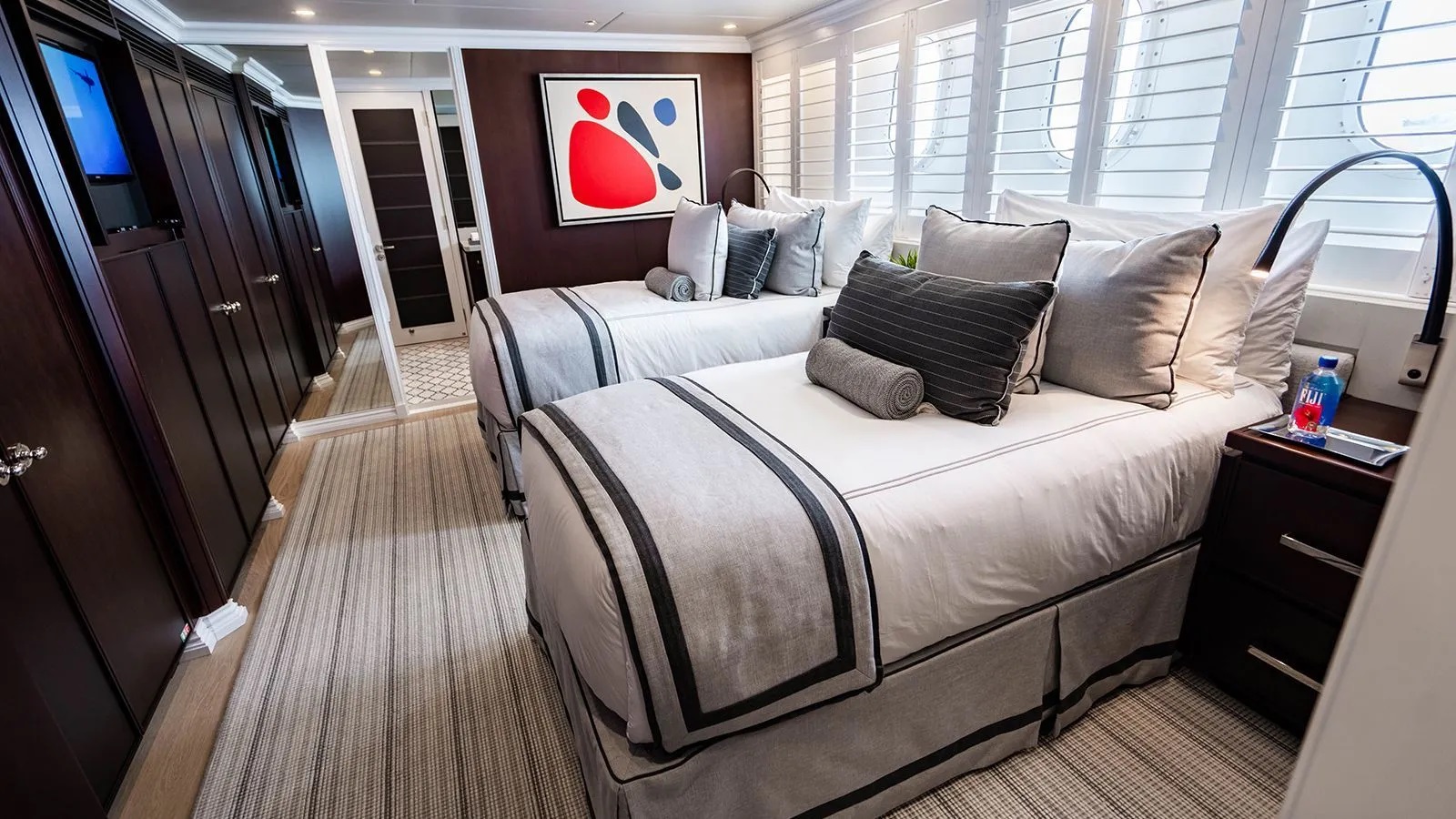 411 Twin suite.jpg