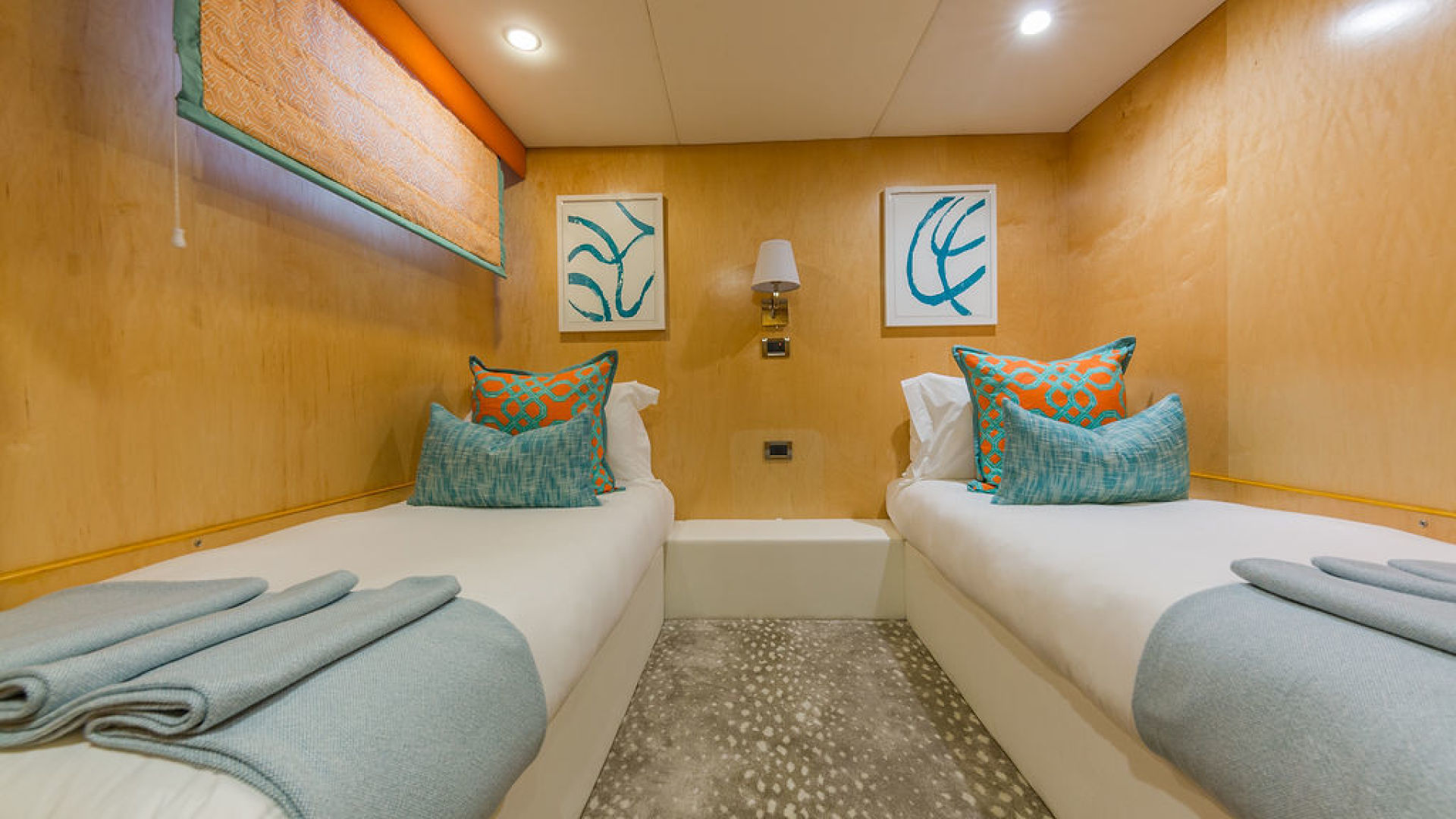 ALEXANDRA JANE Interior - Twin cabin 3.jpg