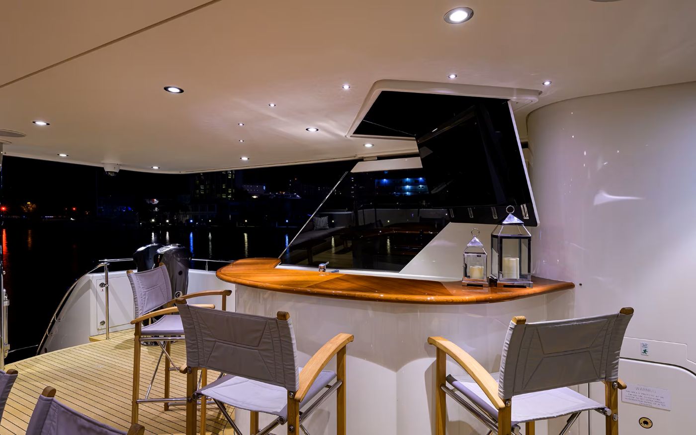 Bar area.jpg