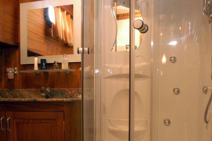 Bathroom .jpg