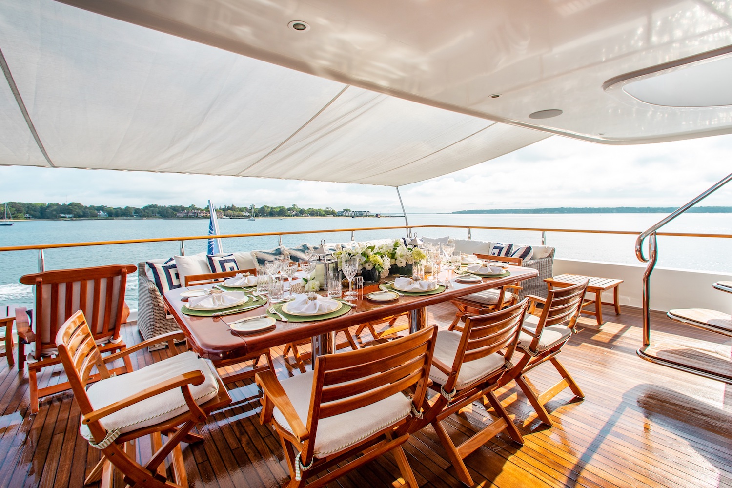 Bridge Deck Aft Dining .jpg