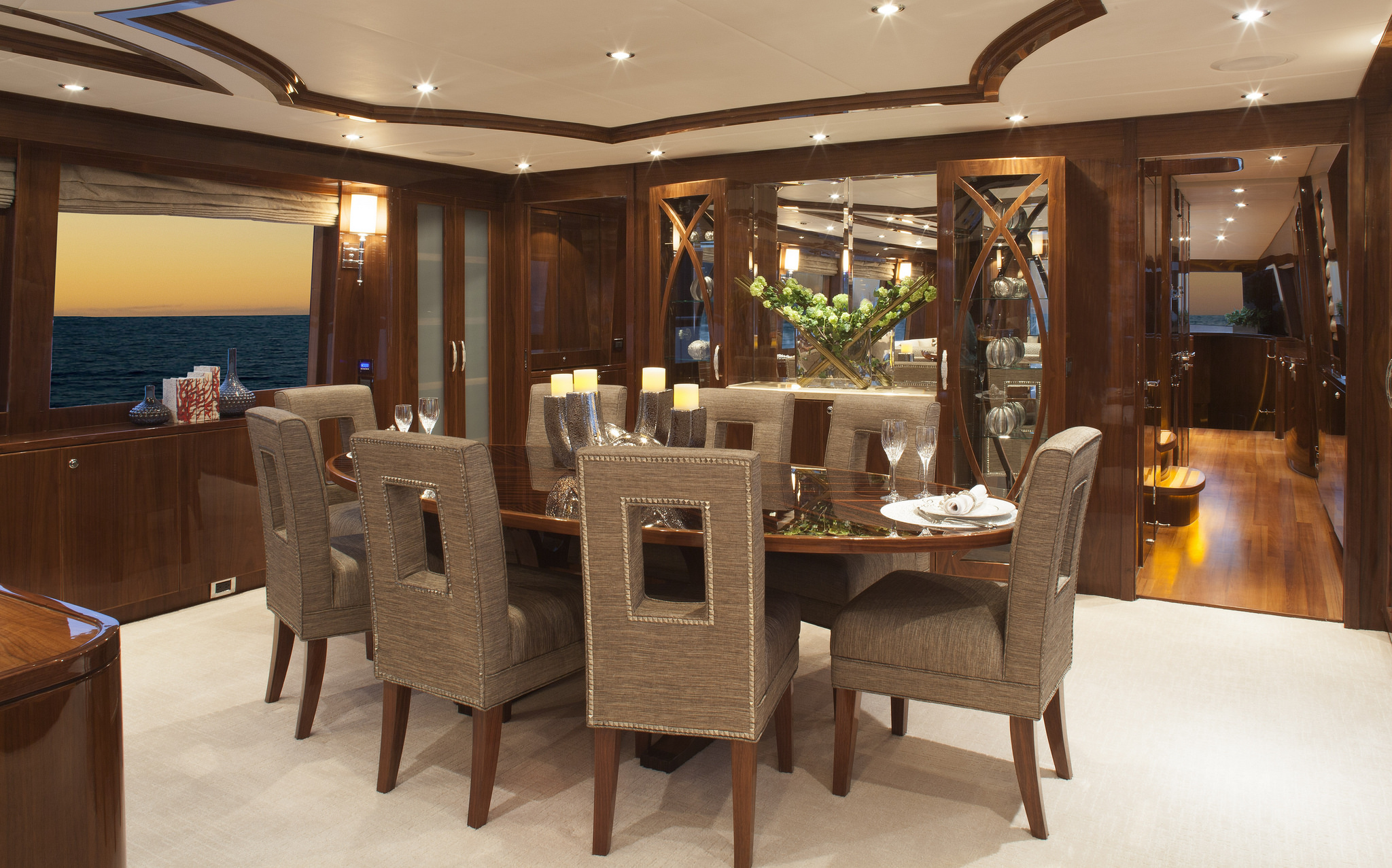 Dining 00006.jpg