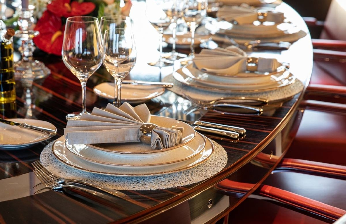 Dining Area 01.jpg