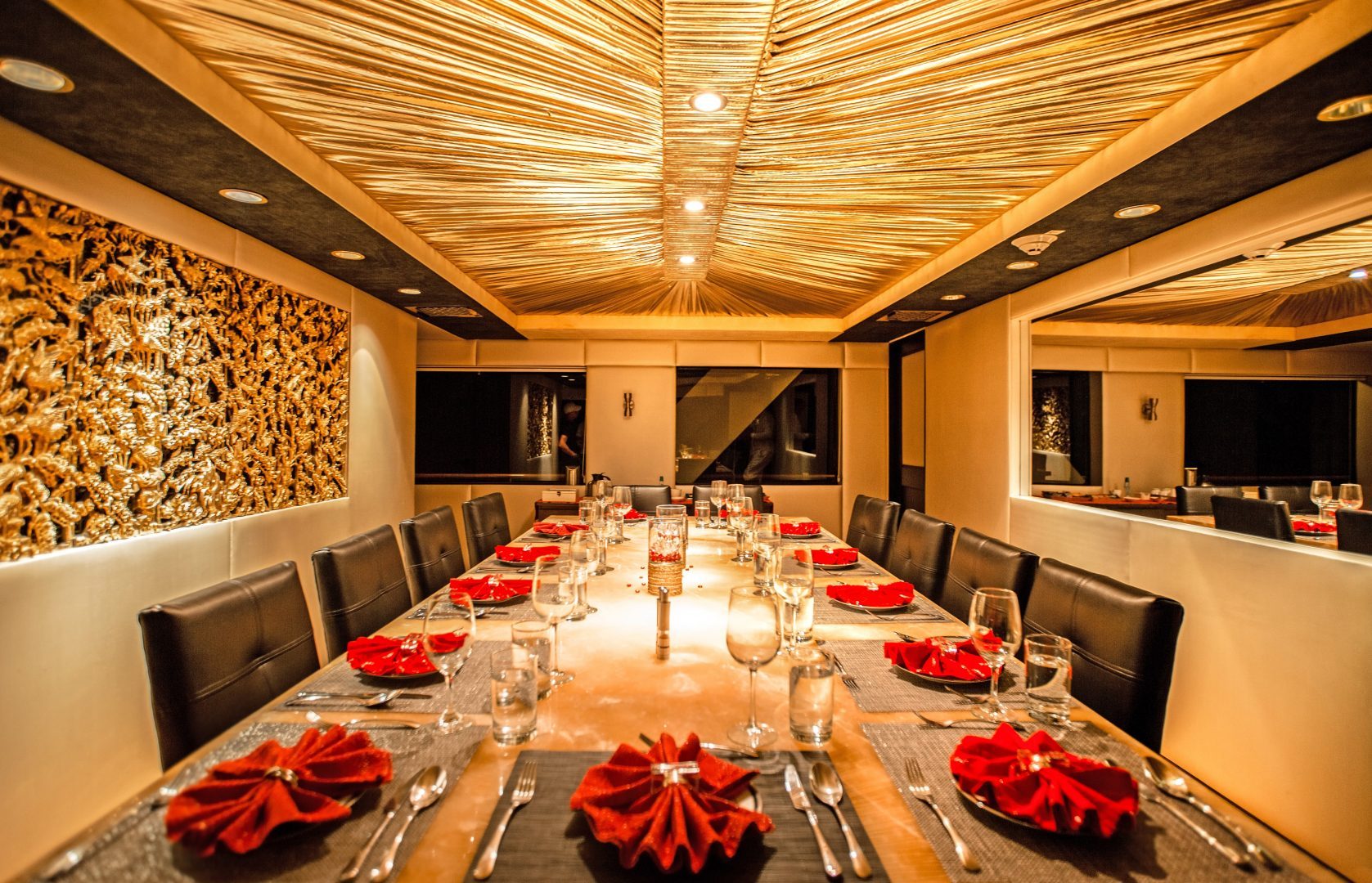 Dining details.jpg