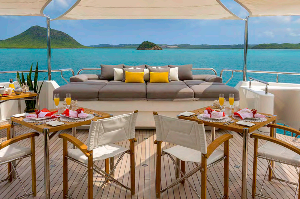 Exterior living spaces  00005.jpg