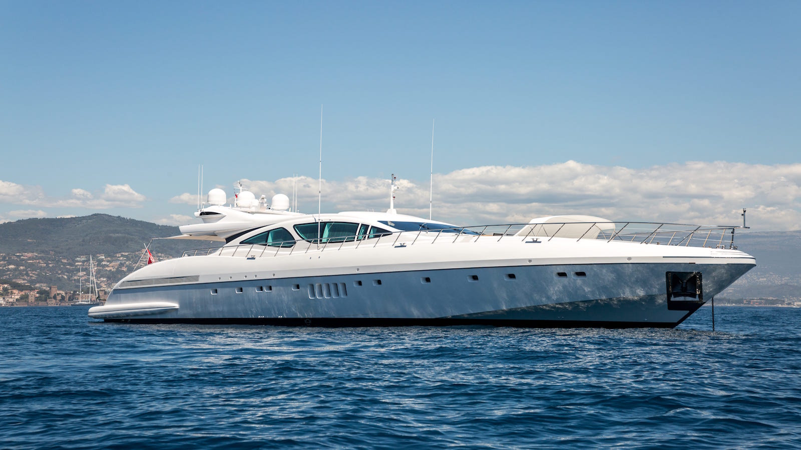 Exterior profile  .jpg
