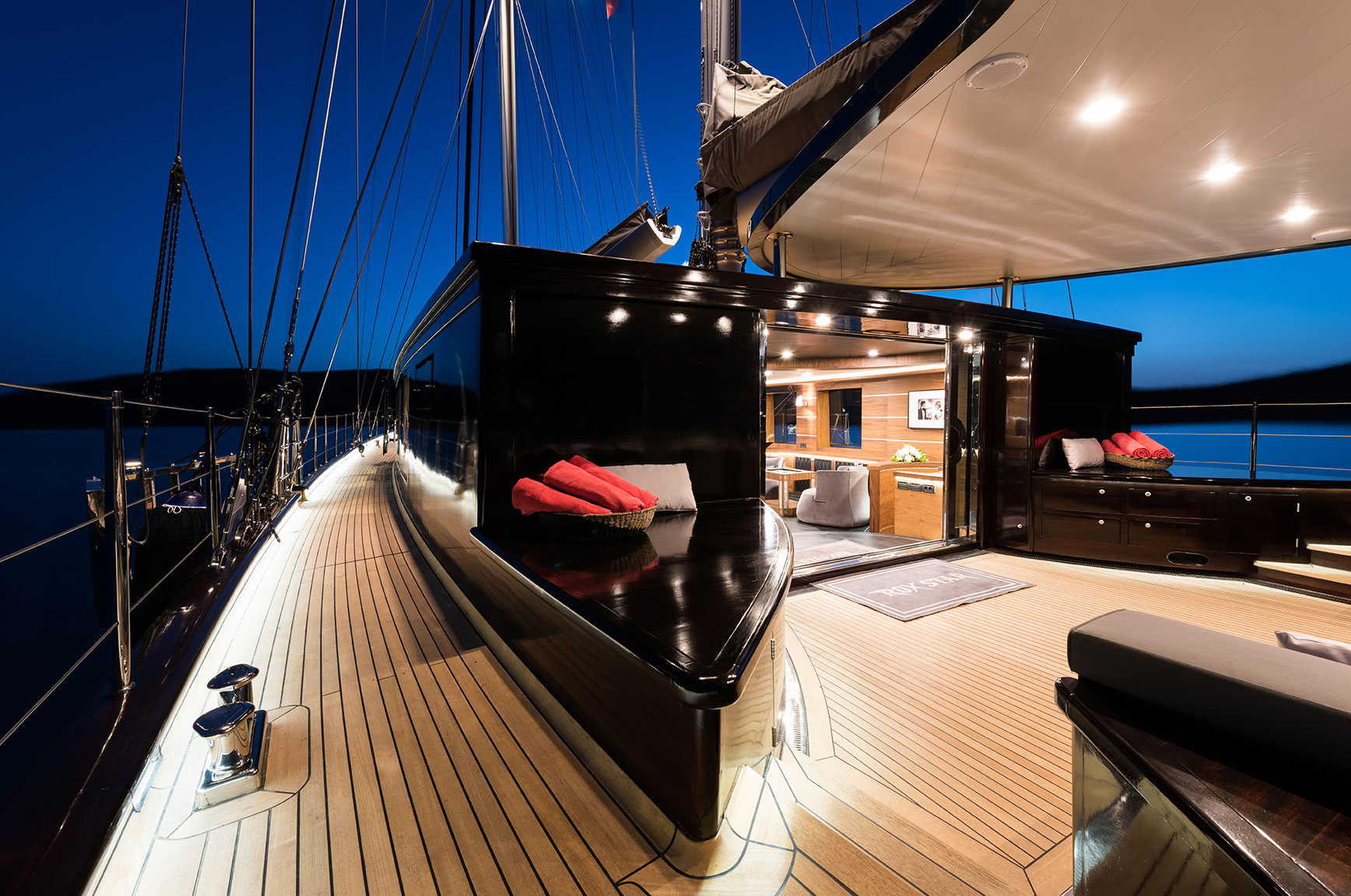 Fantastic Exterior Living Spaces .jpg