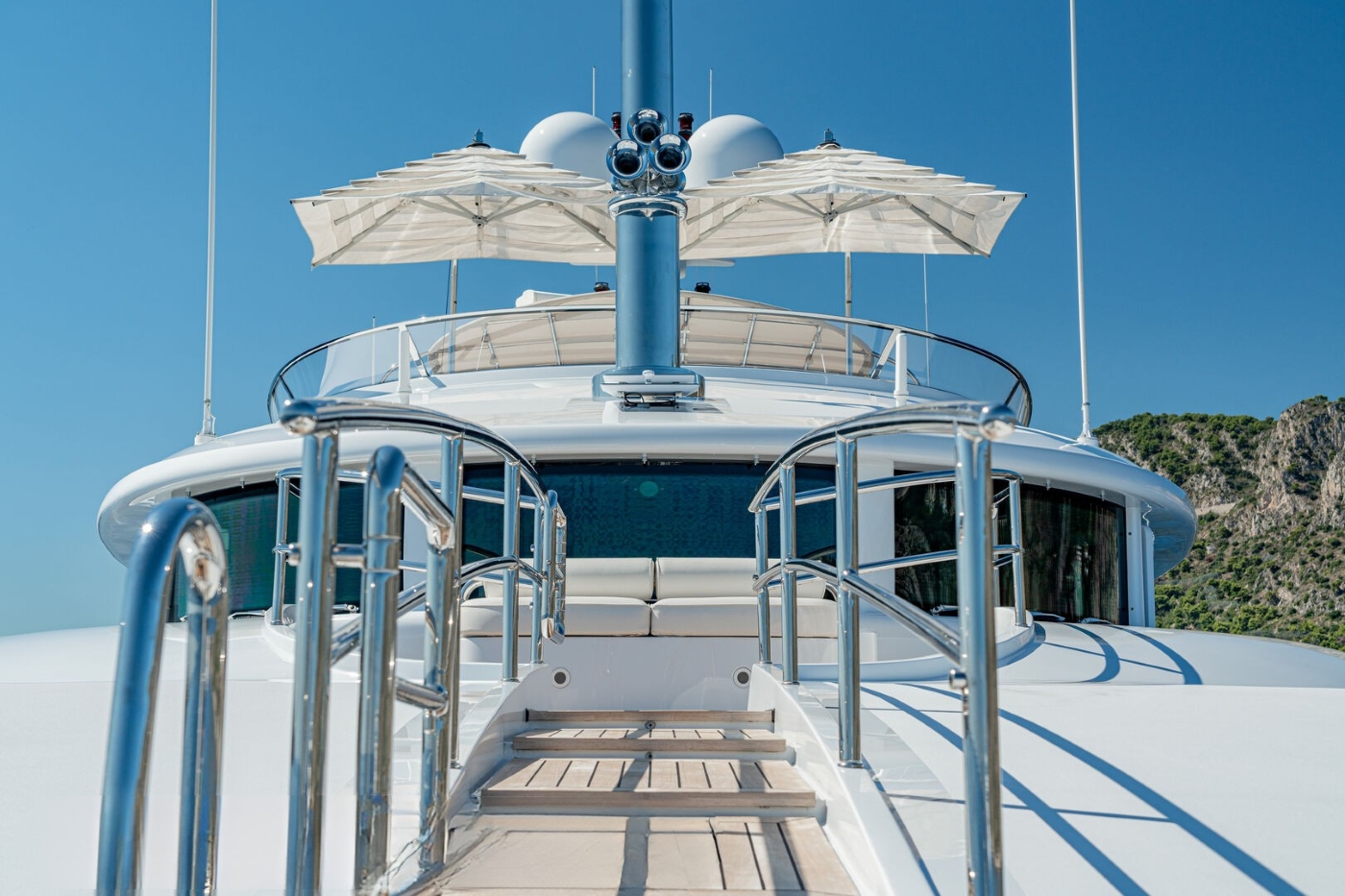 Foredeck 06.jpg