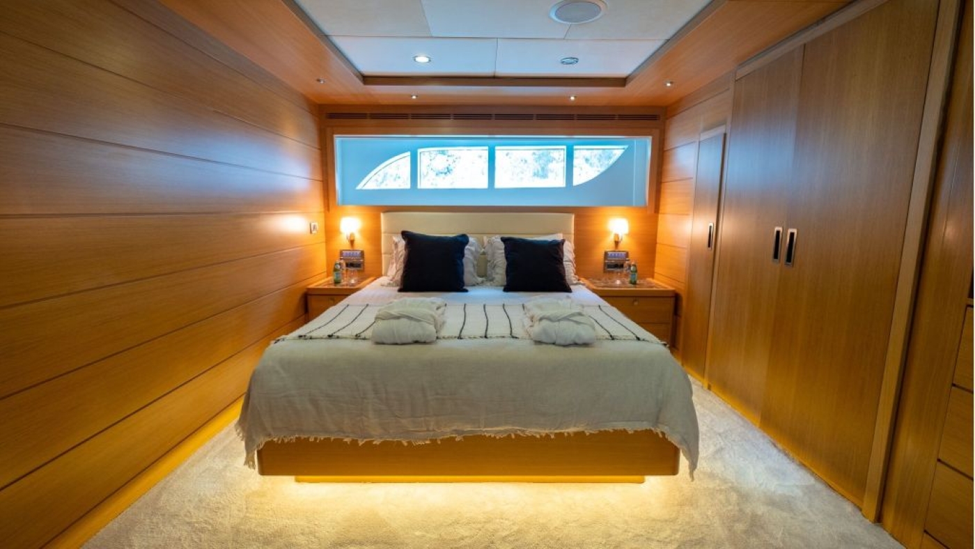 Guest Suite 0.jpg