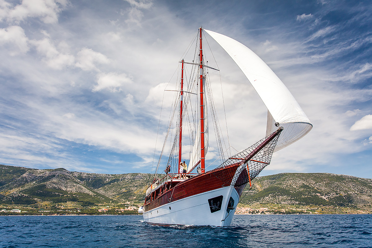 Gulet Sailing yacht ROMANCA.jpg