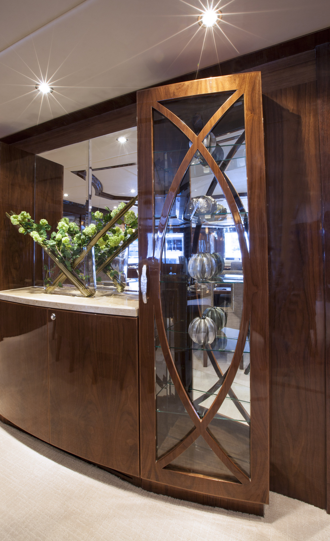 Interior 00008.jpg