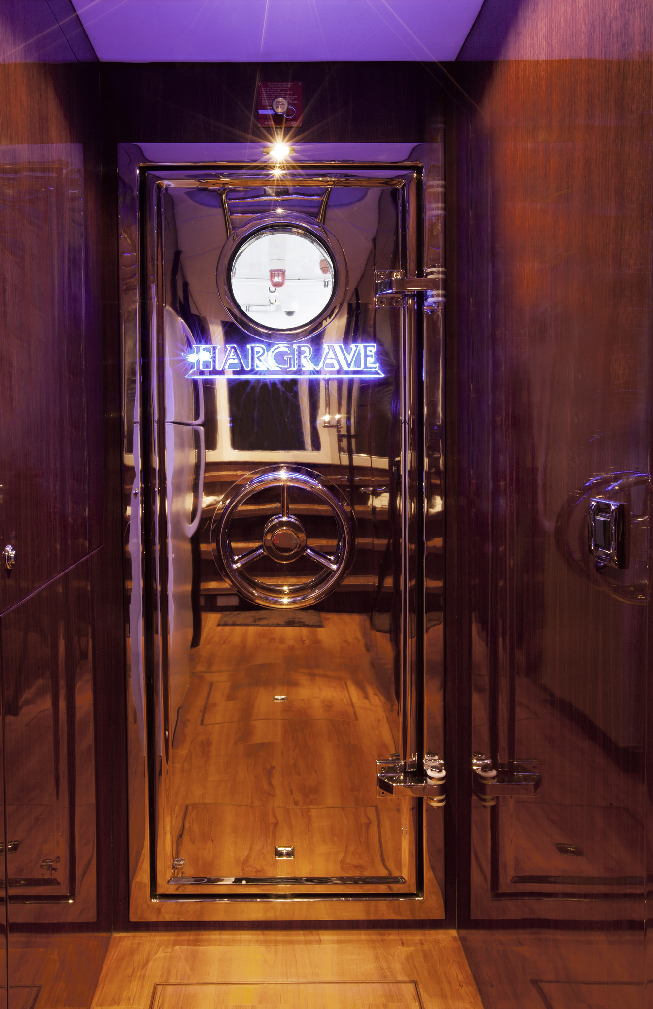 Interior 00009.jpg