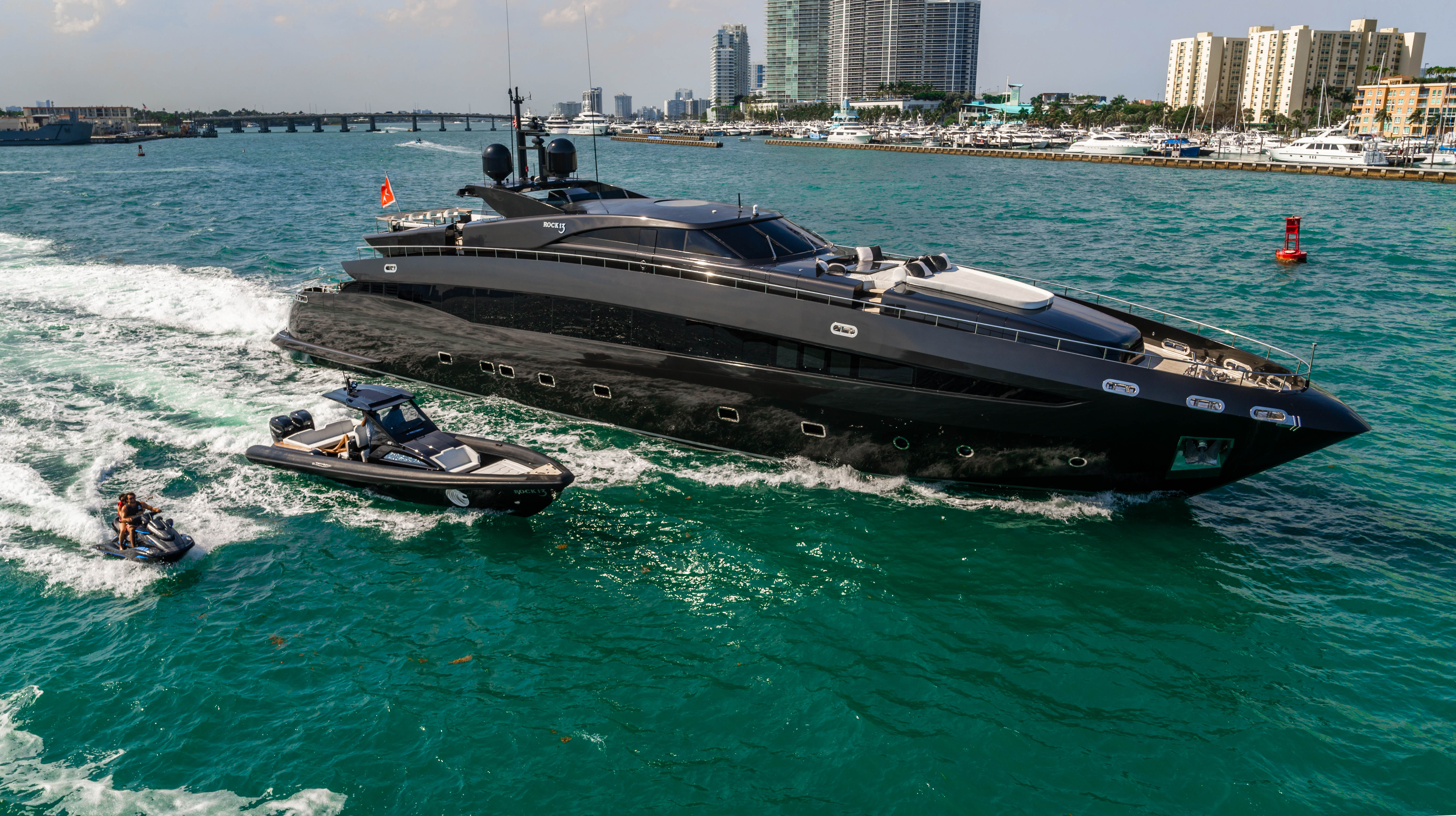 Luxury yacht ROCK 13.jpg