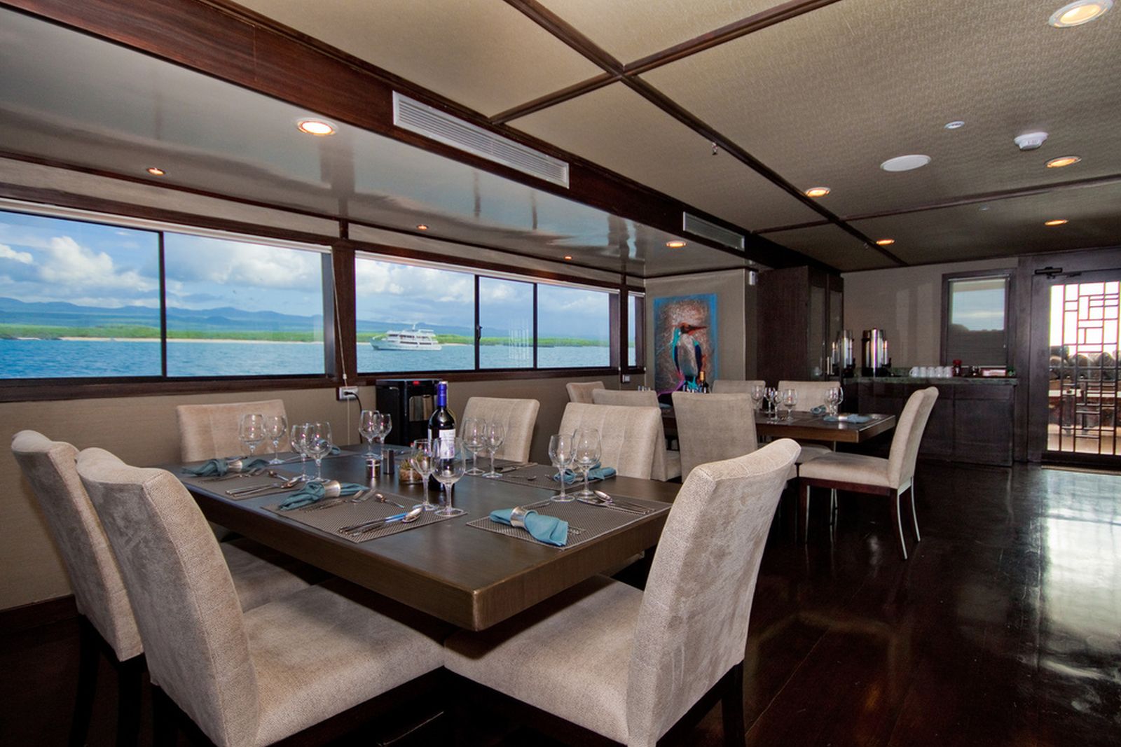 MY-Galapagos-Grand-Odyssey-Dining.jpg