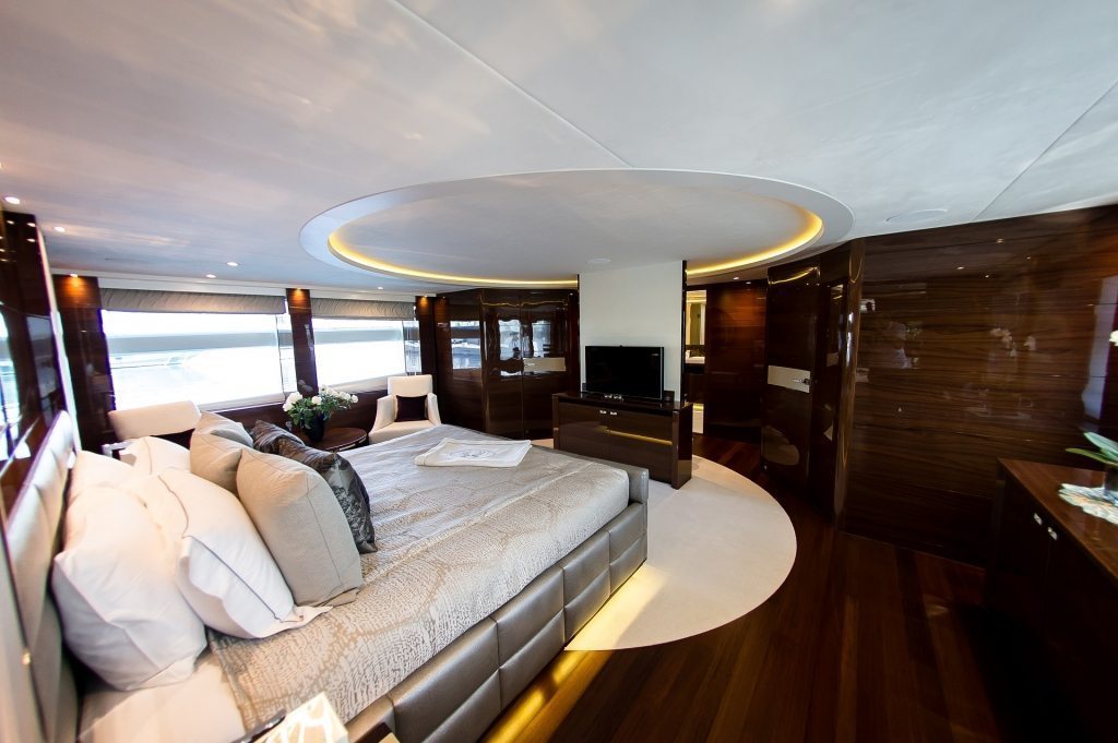 Master stateroom.jpg