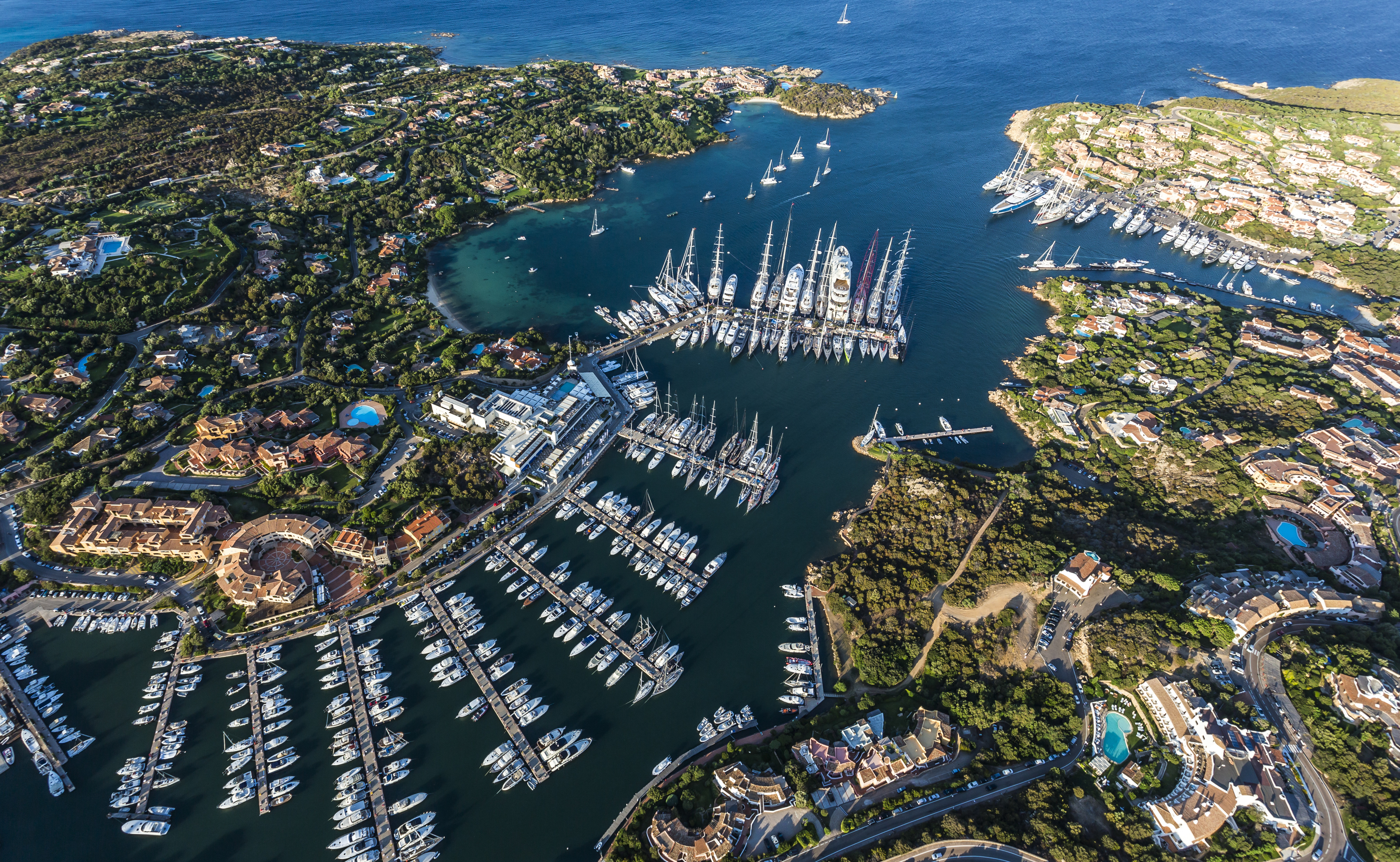 Maxi-Yacht-Rolex-Cup - Dockside ambiance in Porto Cervo.jpg