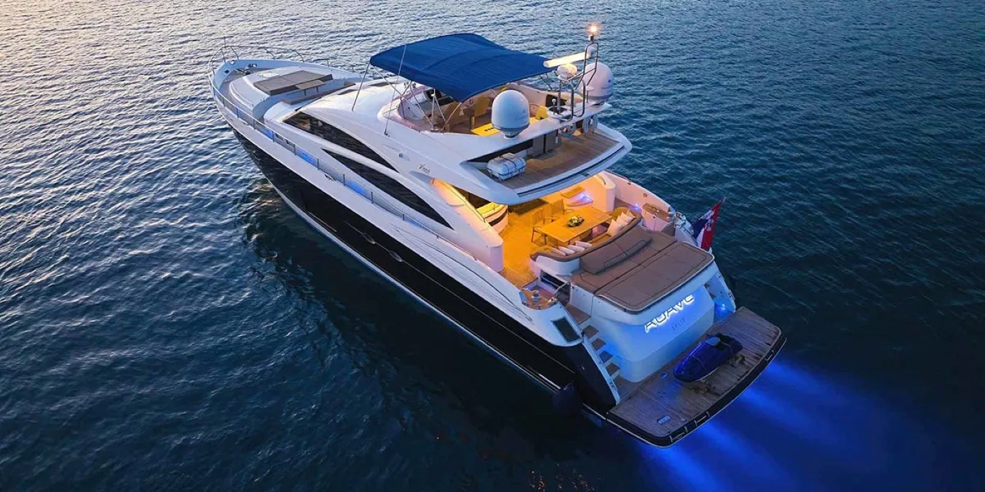 Motor Yacht AGAVE.jpg