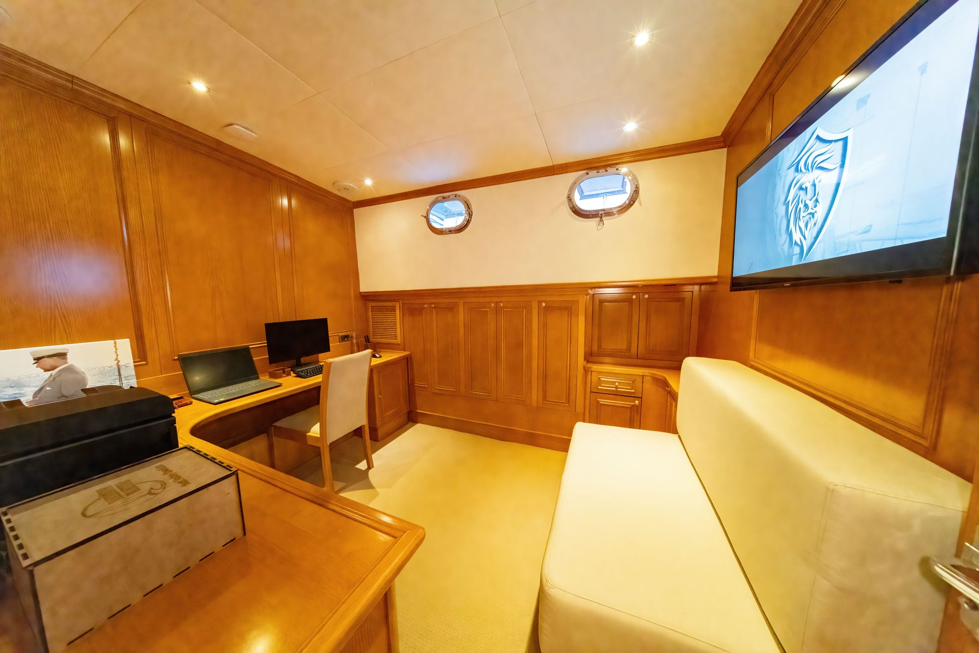 Office : Games Room .jpg