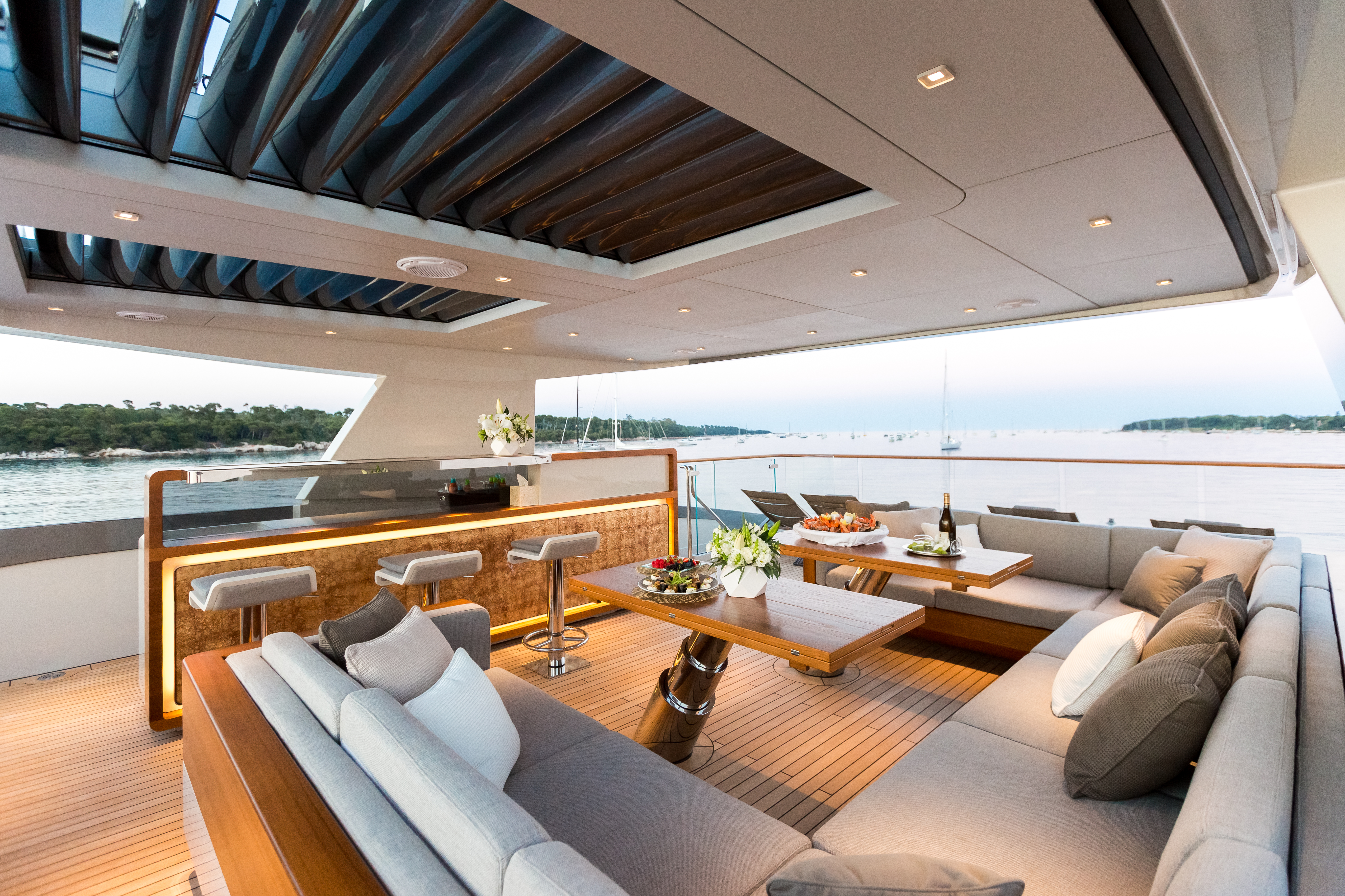 Outdoor lounge .jpg