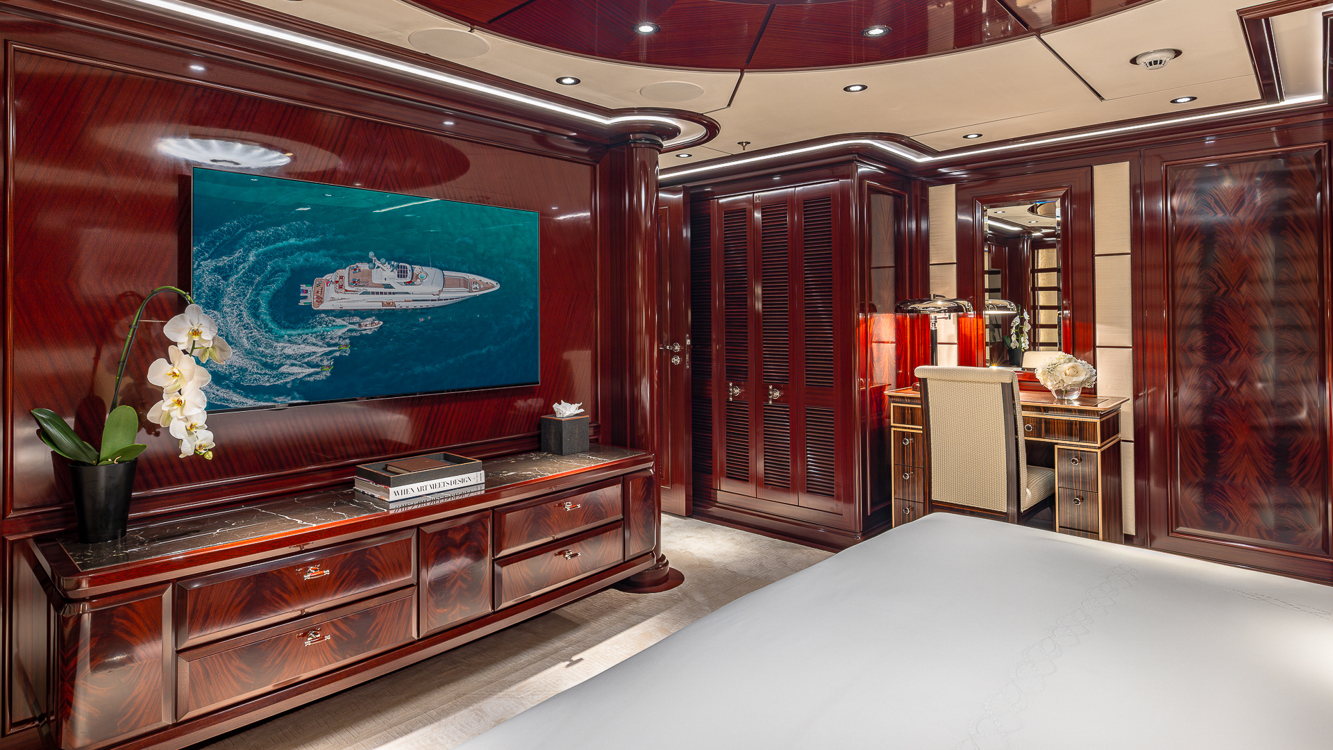 Rock It King VIP Guest Suite Starboard Aft Entertainment credit Yachting Image.jpg