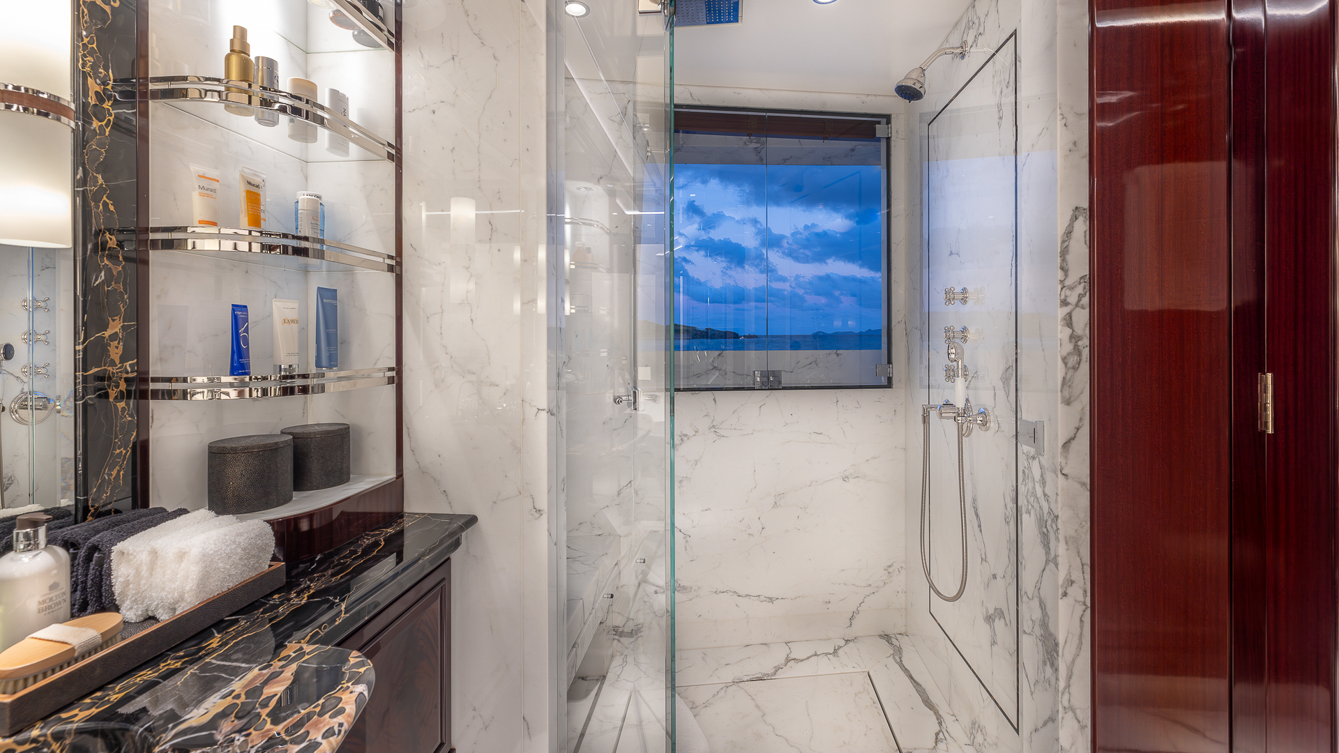 Rock It Master King Suite - bathroom detail credit Yachting Image.jpg