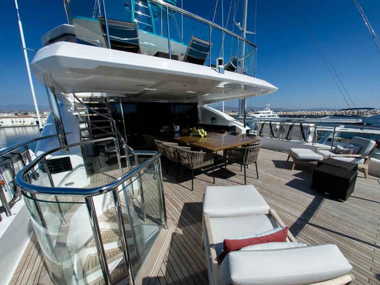 Sun deck.jpg