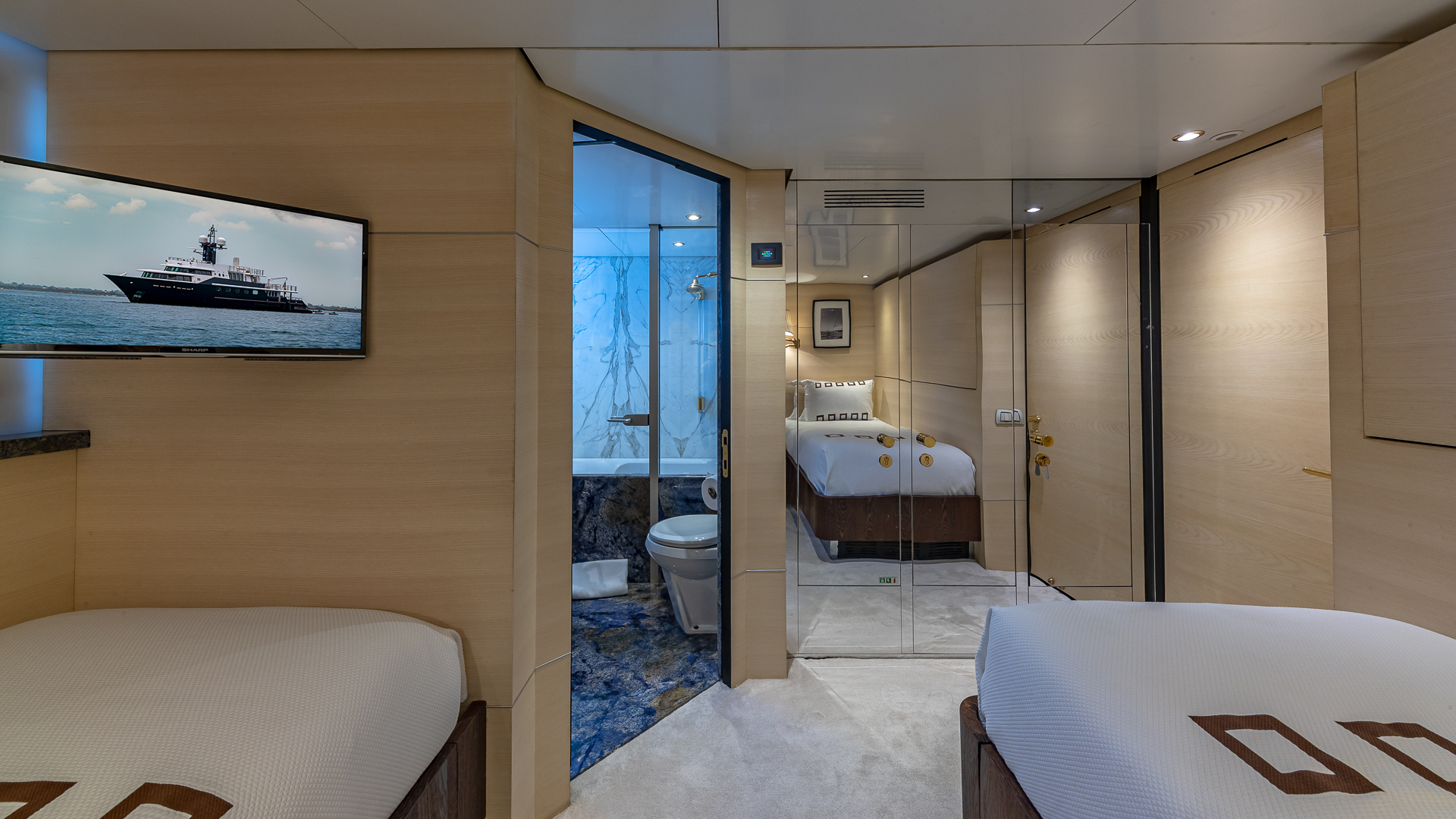 Twin Stateroom 1.jpg
