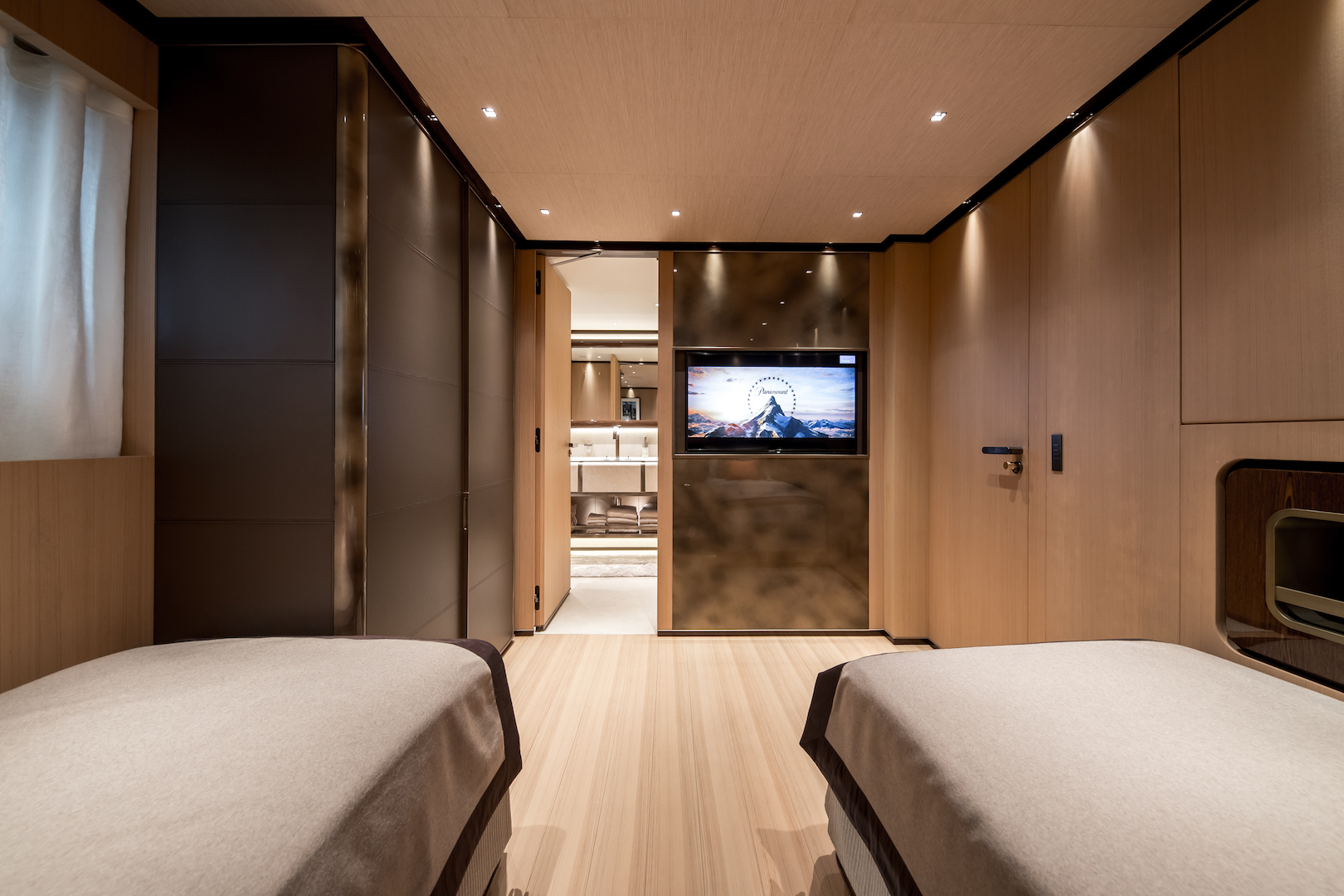 Twin cabin  00018.jpg