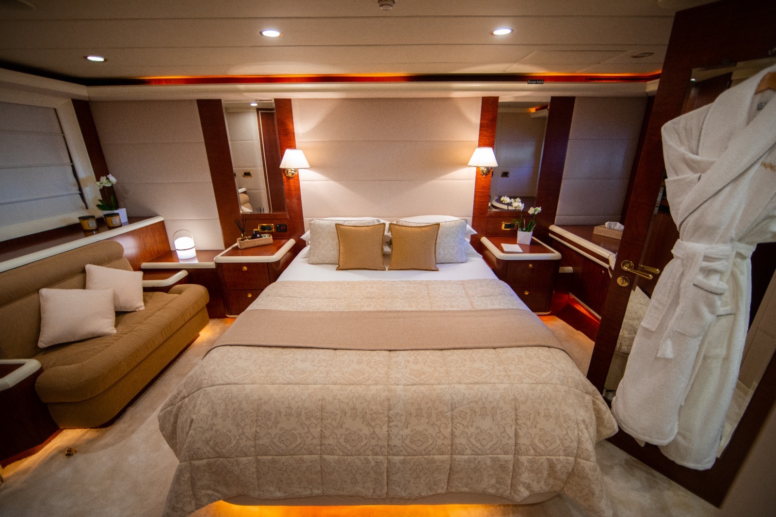 VIP stateroom 2.jpg