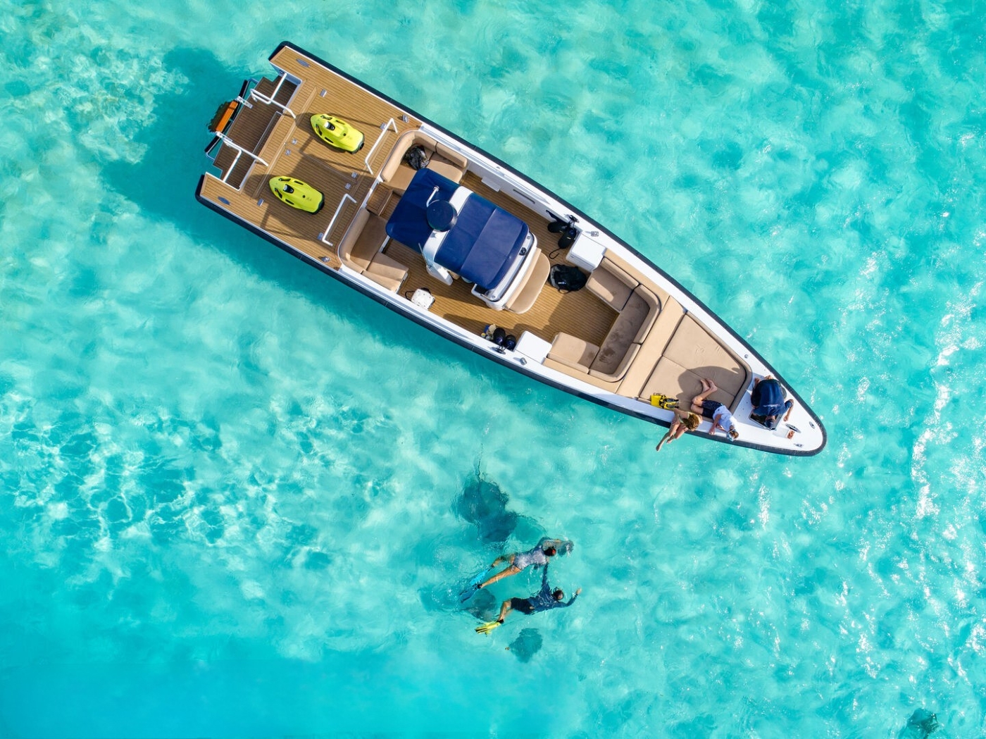 Water Boat 01.jpg