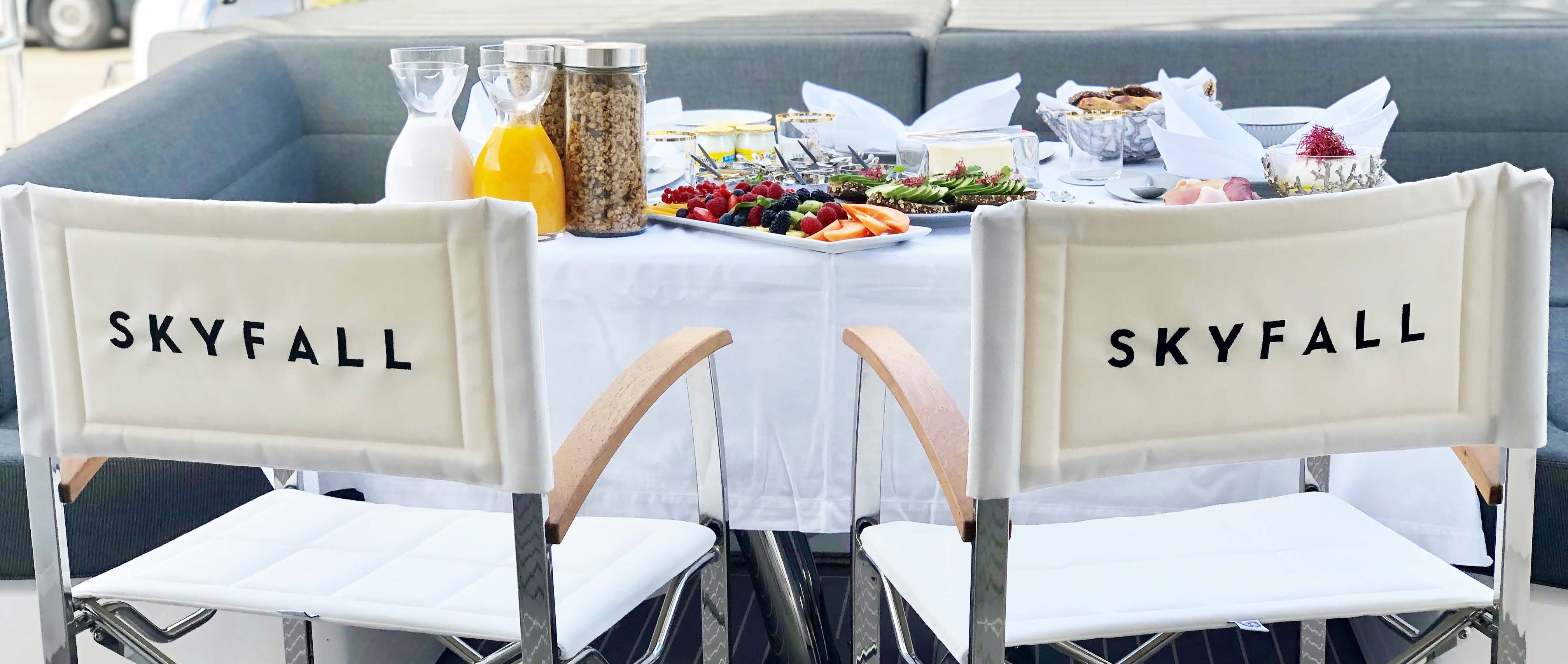 aft deck breakfast.png