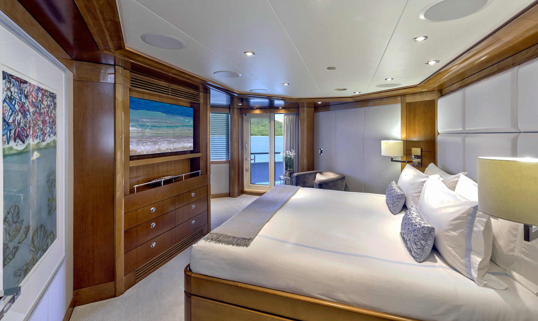 aquavita-vip-stateroom.jpg