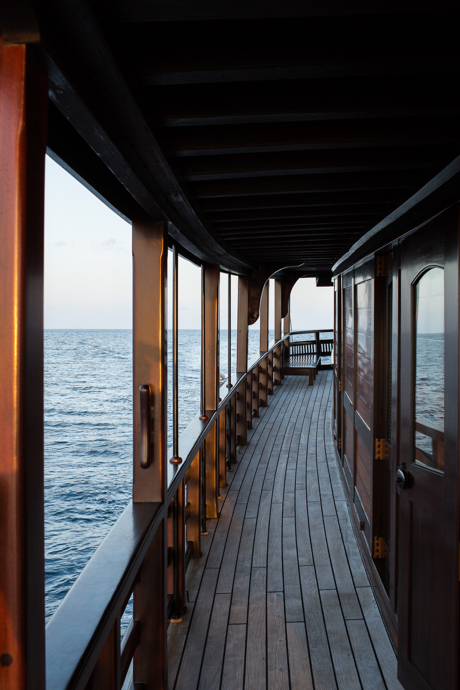 deck detail.jpg