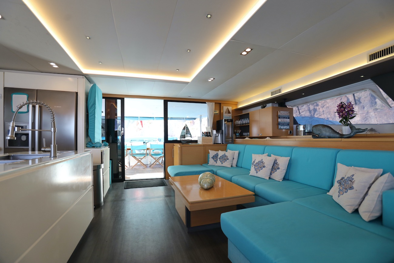 interior looking aft.jpg
