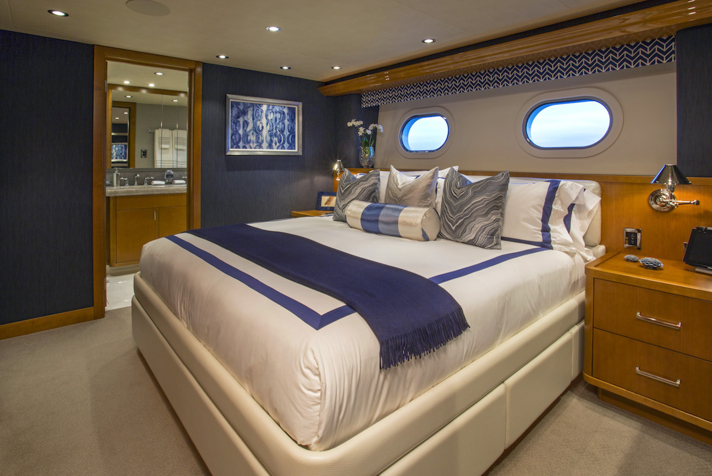 king guest stateroom.jpg